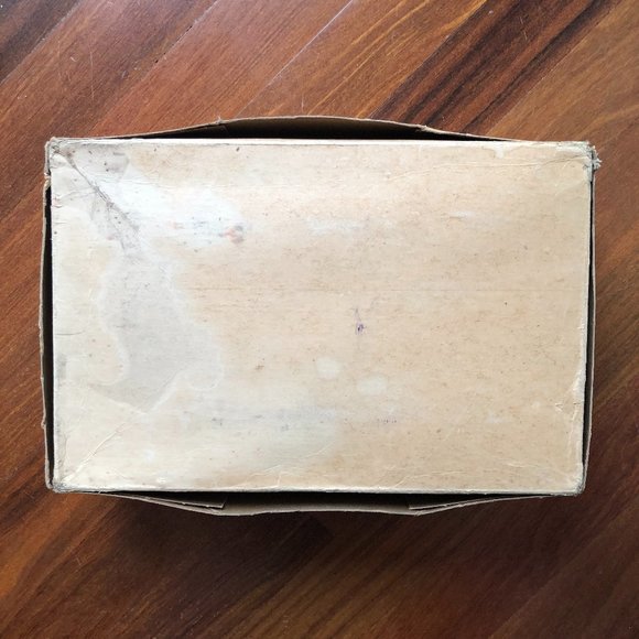 Vintage Cardboard Box Canadian Flyer Ice Skates - Picture 8 of 8